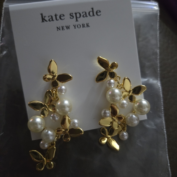Kate Spade Gold Floral Pearl Earrings - Picture 1 of 1
